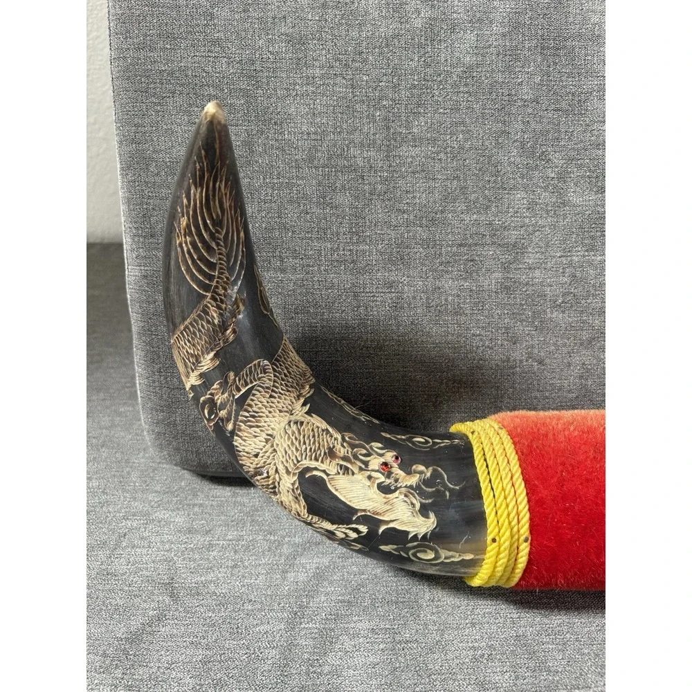 Vintage Philippine Scrimshaw Art Decorative Buffalo Horns w/ Chinese‎ Dragons